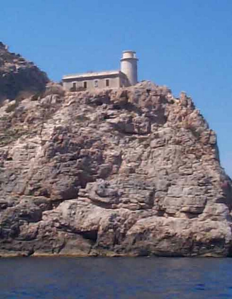 faro-lighthouse-punta-grosa-mayo-2002-0007.jpg