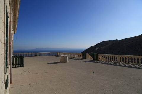 eur_8469.jpg
