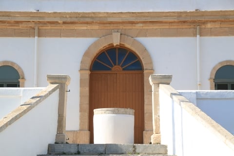eur_8706.jpg