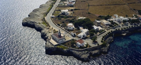 faro-de-ciutadella-punta-de-sa-farola-la-farola.jpg