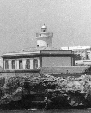faro-lighthouse-puerto-de-ciudadela-0007.jpg